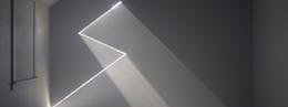 &raquo;Fold of Light&laquo; 2021, Echtpigmentprint auf Faserpapier, 122 x 152 cm, Auflage von 5