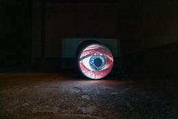 Ausstellungsansicht &raquo;Shoot out with the cops&laquo; Tony Oursler
