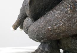 Andreas Grahl »Dinosaurus« 2016, Porzellan und Bronze