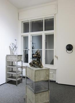 Andreas Grahl »Zucht und Ordnung« Ausstellungsansicht . maerzgalerie Berlin