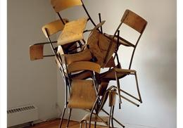&raquo;Entanglement of Chairs&laquo; 2010, lightjetprint, 152.4 x 121.9cm