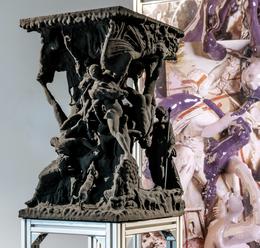 Christian Holze, Farnese Bull Reverse, 2022. Quarzsand, Kunstharz. 60 x 35 x 35 cm.