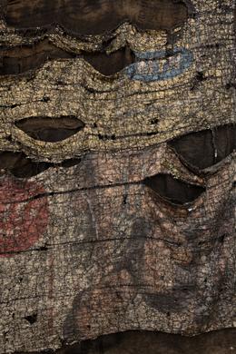 Ibrahim Mahama . untitled 2018 (detail) . used jute sacks, aluminium seals, hand-painted advertising banner . 370 x 630 cm
